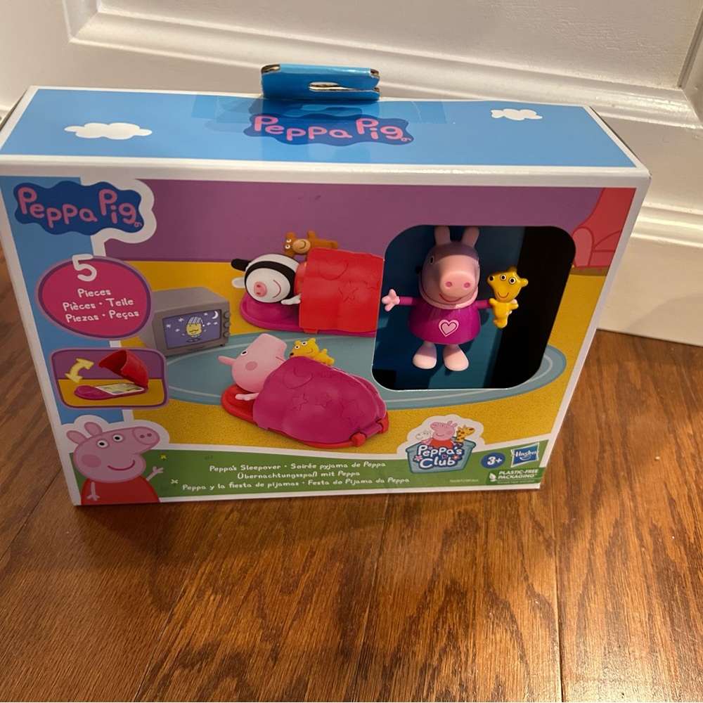 Peppa Pig 5-Piece Playset - Pink and Red